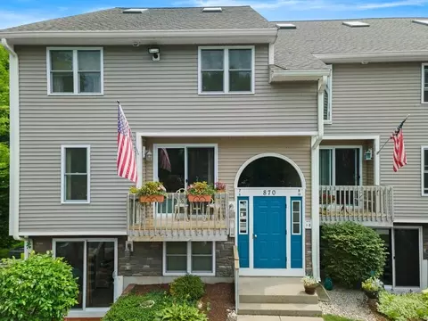 870 Landry Ave #8, North Attleboro, MA 02760