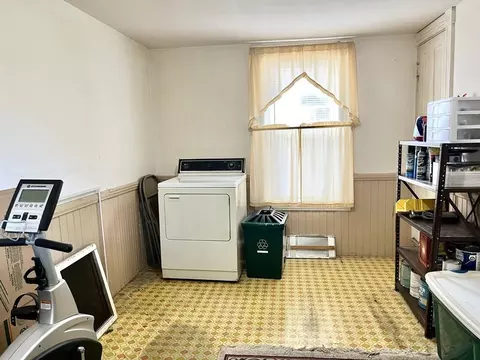 29 Abbott St, Worcester, MA 01602 photo 17