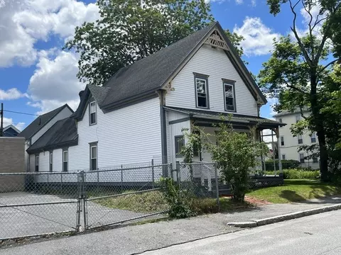 29 Abbott St, Worcester, MA 01602 photo 1