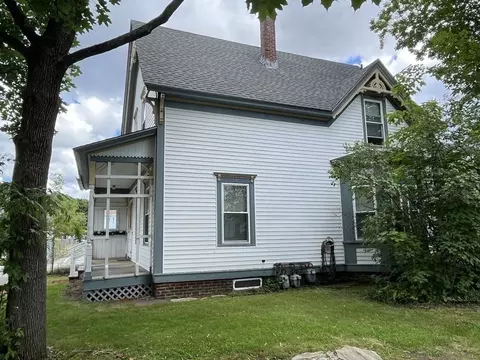 29 Abbott St, Worcester, MA 01602 photo 3