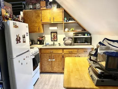 29 Abbott St, Worcester, MA 01602 photo 32
