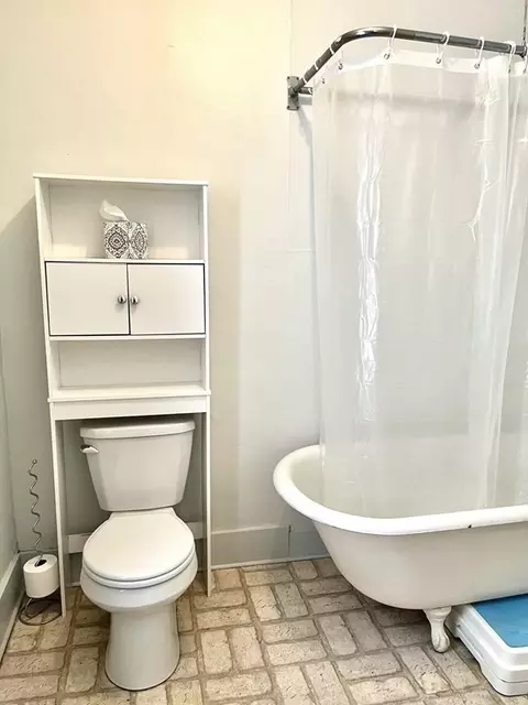 29 Abbott St, Worcester, MA 01602 photo 16