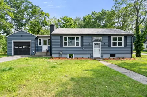 134 Ellis St, Fitchburg, MA 01420