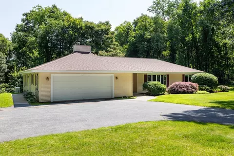 94 Dudley Rd, Sutton, MA 01590