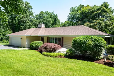 94 Dudley Rd, Sutton, MA 01590 photo 3