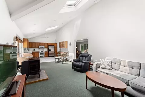 94 Dudley Rd, Sutton, MA 01590 photo 12