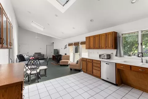94 Dudley Rd, Sutton, MA 01590 photo 11