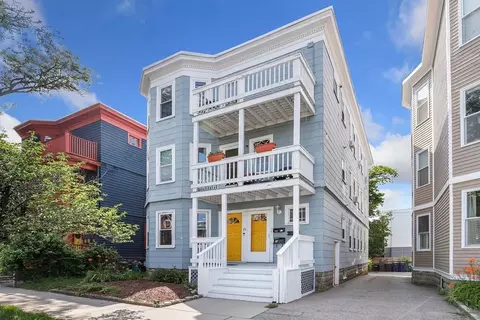25 Cameron Ave #1, Cambridge, MA 02140