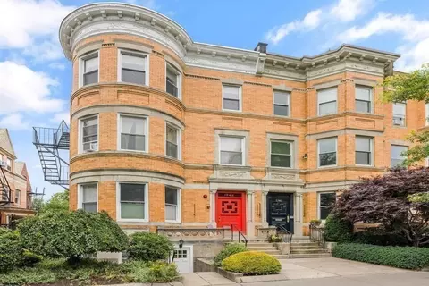 1742 Beacon #2, Brookline, MA 02445