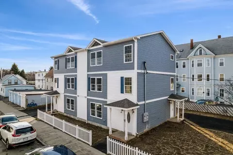 30 Alma St #30, Lawrence, MA 01841