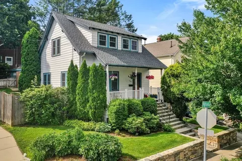 245 Highland Ave, Arlington, MA 02476