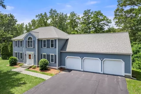 23 Claflin Farm Ln, Northborough, MA 01532
