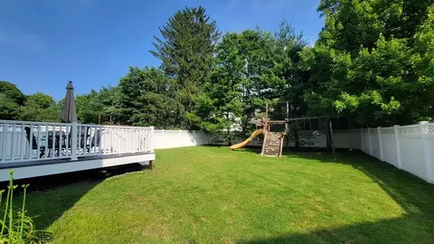 16 Andrea Cr, Needham, MA 02494 photo 31