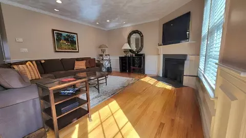 16 Andrea Cr, Needham, MA 02494 photo 8