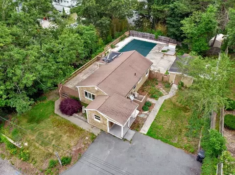 7 Metacom Rd, Mashpee, MA 02649 photo 9