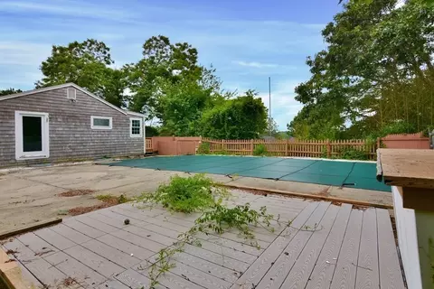 7 Metacom Rd, Mashpee, MA 02649 photo 11