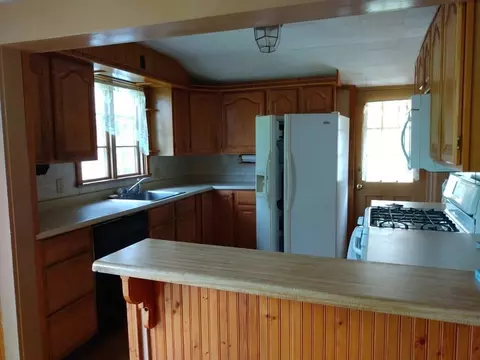 107 Wheelwright Rd, Barre, MA 01005 photo 5