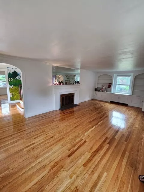 203 Burncoat St, Worcester, MA 01606 photo 6