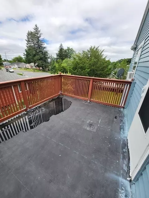 203 Burncoat St, Worcester, MA 01606 photo 20