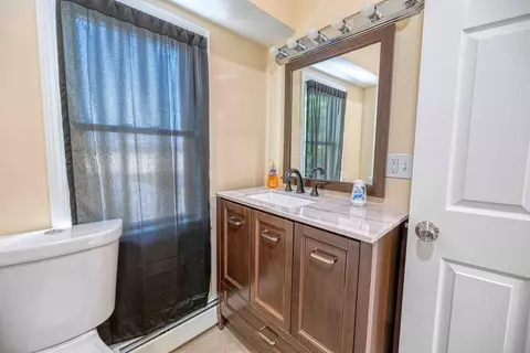 170 Rockland St, Fall River, MA 02724 photo 22