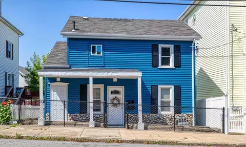 170 Rockland St, Fall River, MA 02724