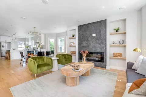 17 Mystic St #1, Medford, MA 02155