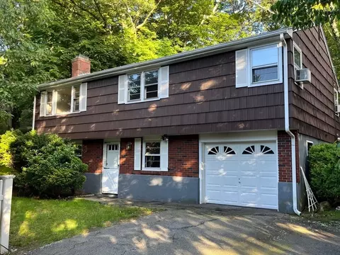 21 Victor St, Saugus, MA 01906