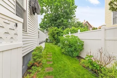 19 Carter St, Everett, MA 02149 photo 13