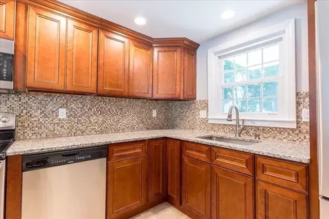 14 Dwight Ave, Natick, MA 01760 photo 9