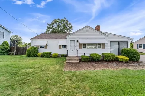 101 Telegraph Ave, Chicopee, MA 01020