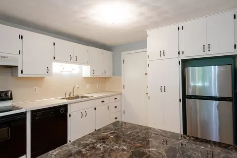 62 Purchase St #B7, Danvers, MA 01923 photo 9