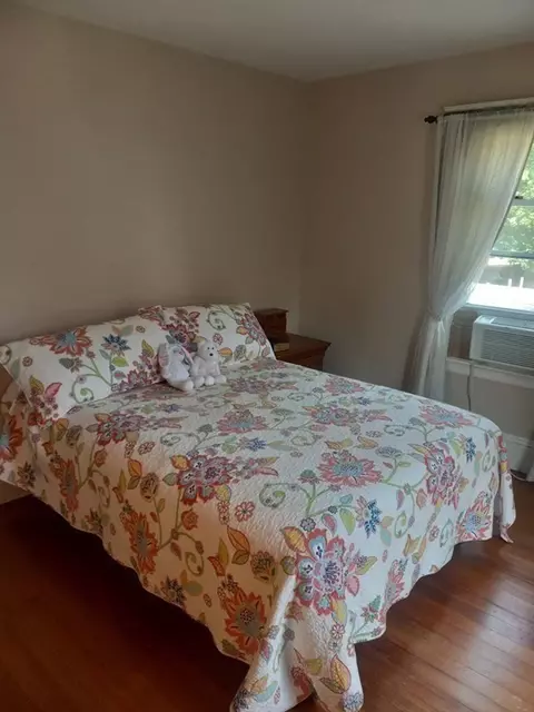 15 Laurel St, Saugus, MA 01906 photo 22