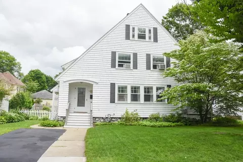 13 York St, Andover, MA 01810