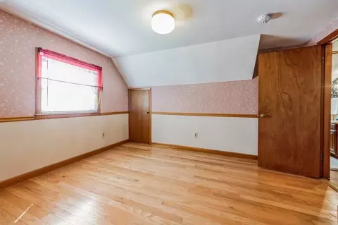 49 Juniper St, Lowell, MA 01852 photo 20