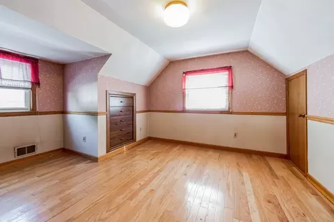 49 Juniper St, Lowell, MA 01852 photo 18