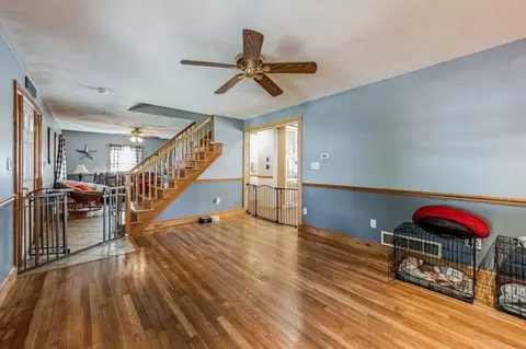 49 Juniper St, Lowell, MA 01852 photo 13