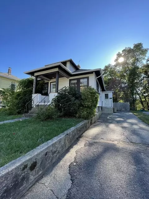 45 Simpson St, Stoughton, MA 02072