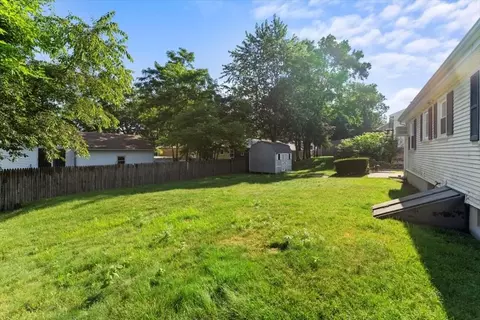 90 Fallston St, Springfield, MA 01119 photo 38