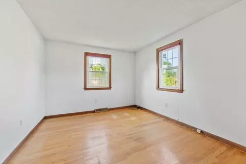 90 Fallston St, Springfield, MA 01119 photo 21