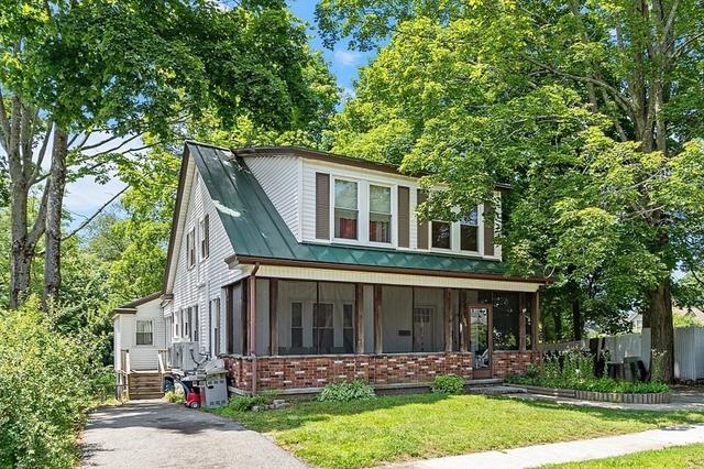 106 Beacon St, Lowell, MA 01850
