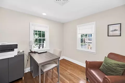 16 Crest Ave, Dedham, MA 02026 photo 10