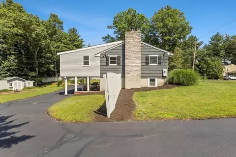 480 Britton St, Raynham, MA 02767 photo 3