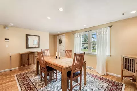 480 Britton St, Raynham, MA 02767 photo 4