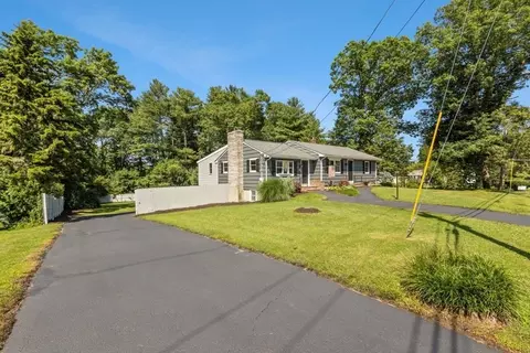480 Britton St, Raynham, MA 02767