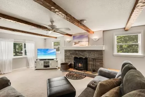 480 Britton St, Raynham, MA 02767 photo 9