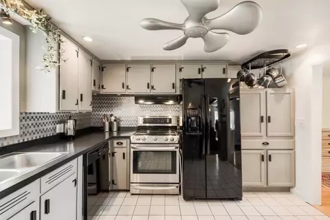 480 Britton St, Raynham, MA 02767 photo 16