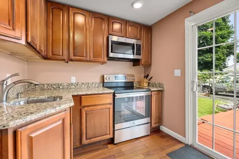 66 Olean St, Worcester, MA 01602 photo 11
