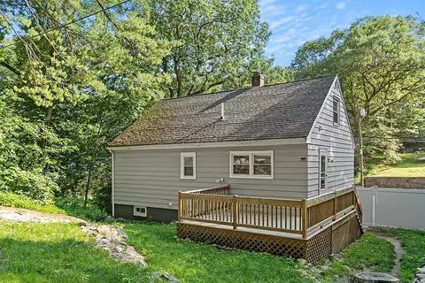 256 Walnut St, Saugus, MA 01906 photo 6