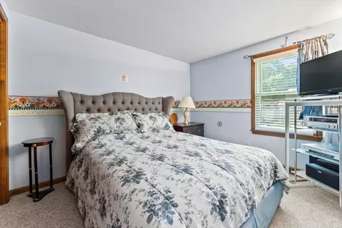 239 Ellendale Cir, Springfield, MA 01128 photo 22