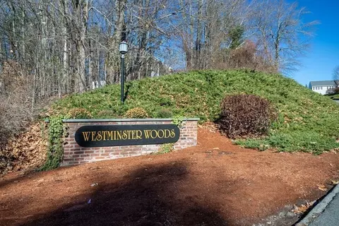42 Olde Colonial Dr #4, Gardner, MA 01440 photo 1
